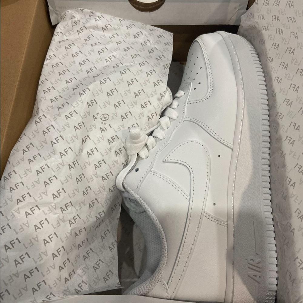 Nike Air Force 1 '07 White Shoes